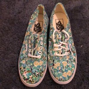 Ditsy Floral Vans Size 3.5 men size 5 women